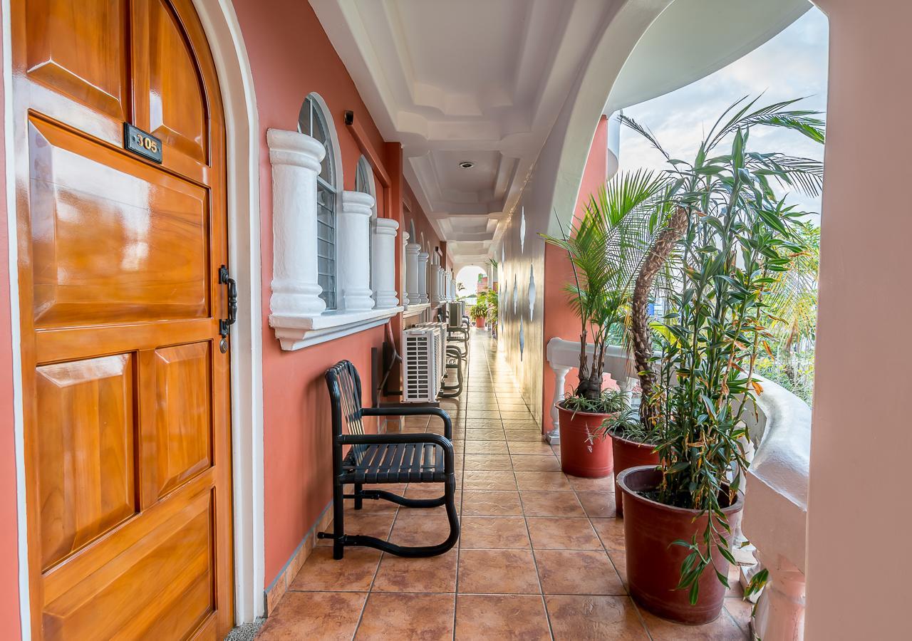 Hotel Le Priss Мануэль-Антонио Экстерьер фото