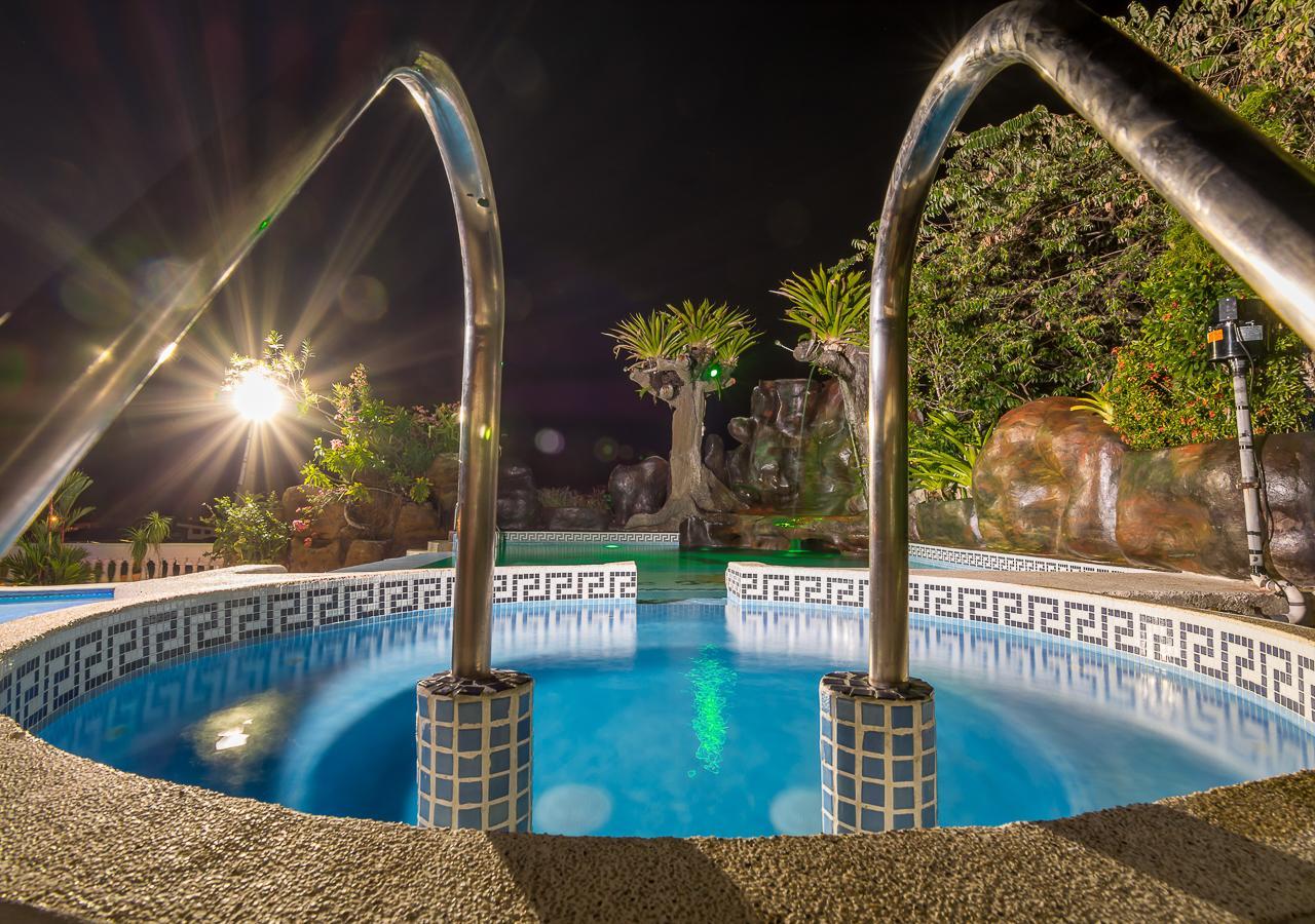 Hotel Le Priss Мануэль-Антонио Экстерьер фото