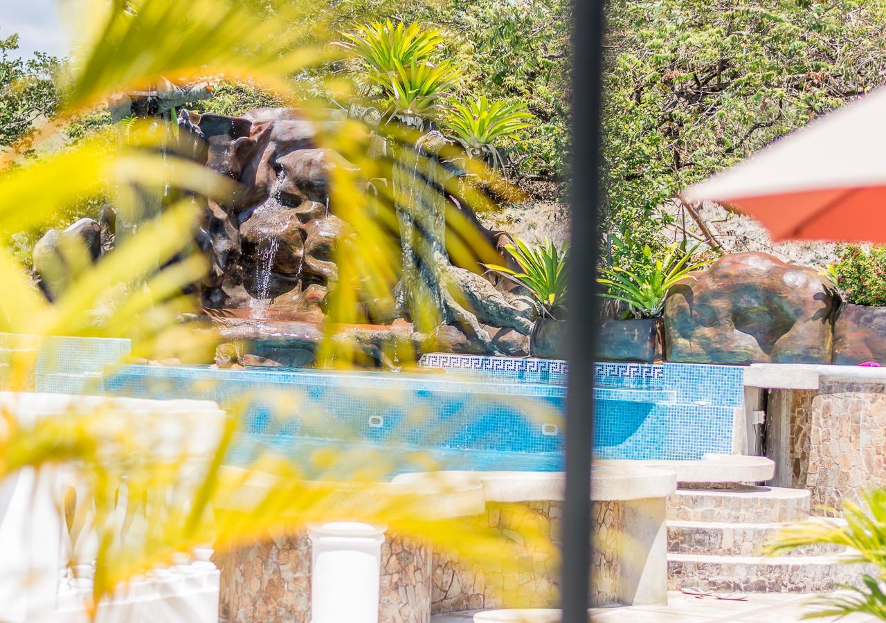 Hotel Le Priss Мануэль-Антонио Экстерьер фото